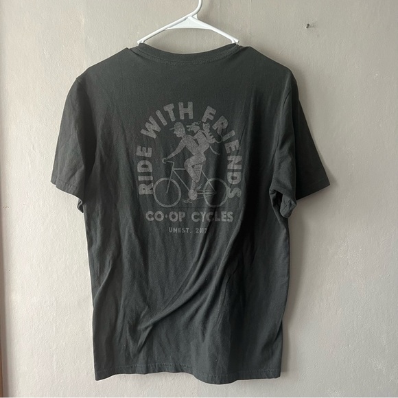 REI Co-op Dark Grey Graphic Tee Size Small - Picture 5 of 6